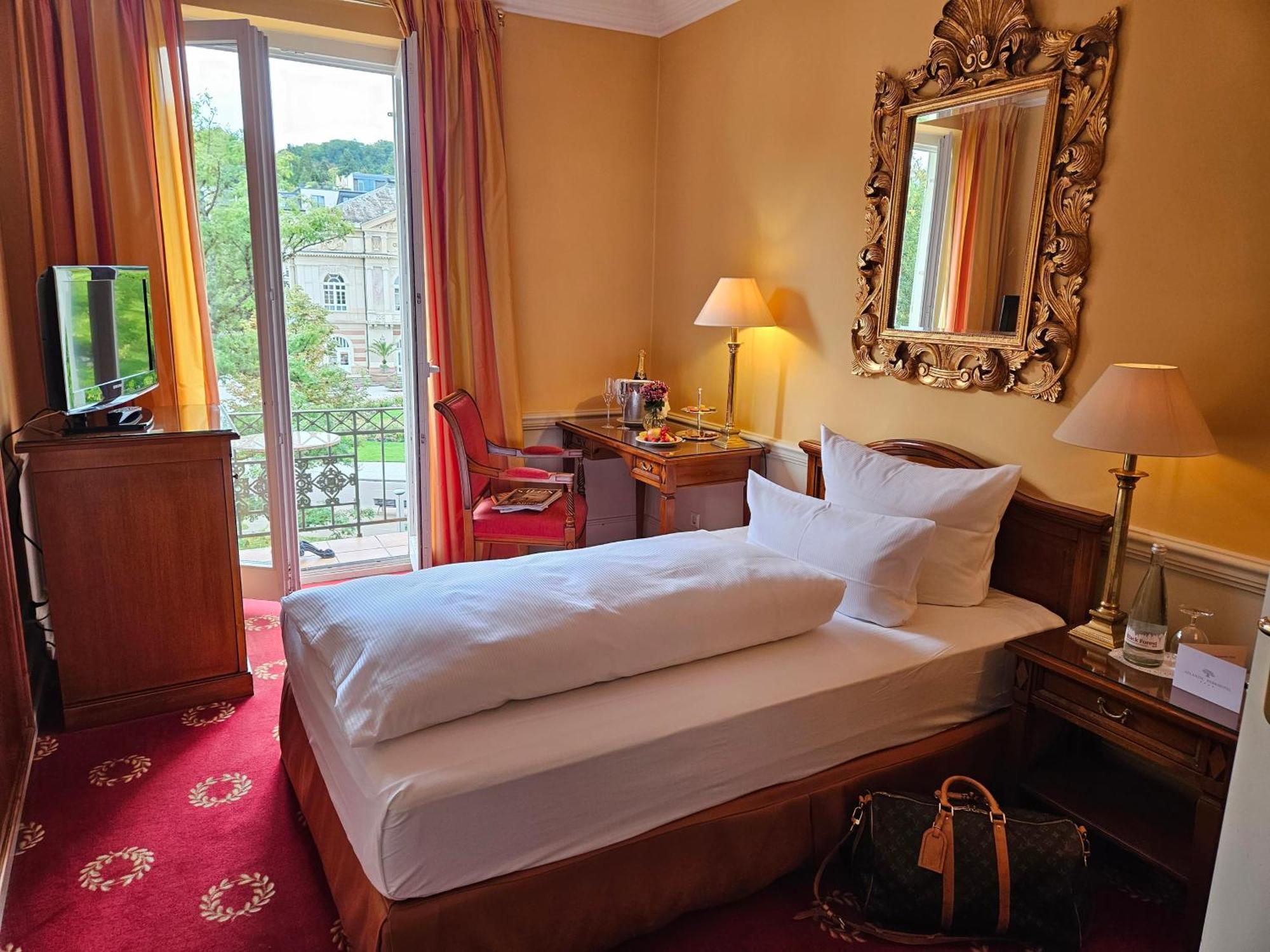 แอตแลนติก พาร์คโฮเทล Hotel บาเดน-บาเดน ภายนอก รูปภาพ
